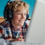Beyond the Screen: Building Authentic Teacher-Student Relationships in Online Learning Environments